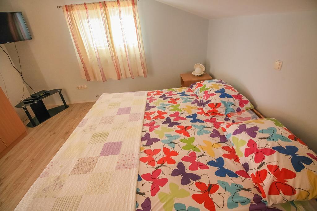 Apartment Ana Vodice Exterior photo