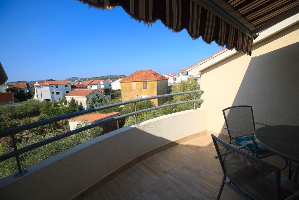 Apartment Ana Vodice Exterior photo